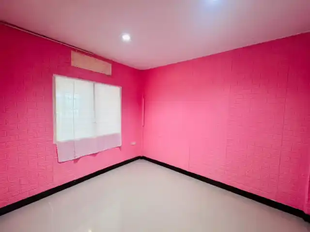 ทาวน์เฮ้าส์ชั้นเดียว หมู่บ้านบูรพาฮิลล์ โขดหิน ต ทับมา อ เมือง จ ระยอง