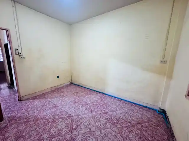 บ้านทาวน์เฮ้าส์ชั้นเดียว 22 1ตรว หมู่บ้านแวนด้าการ์เด้น ต มาบข่า อ นิคมพัฒนา จ ระยอง